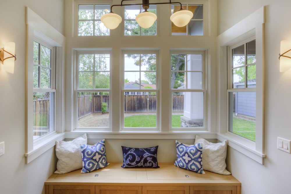 90-degree corner specialty windows